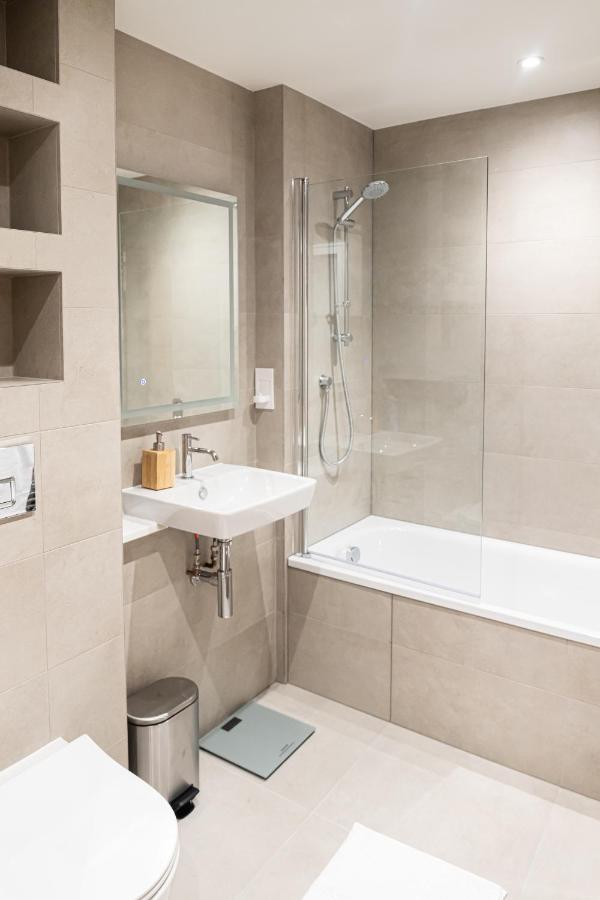 לונדון Amazing New Spacious Apartment In Se1 מראה חיצוני תמונה